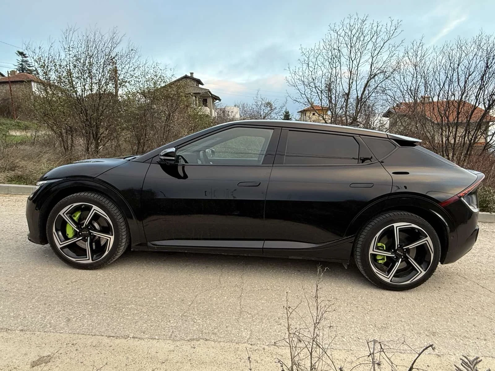 Kia EV6 GT 585 �.� | Mobile.bg � ����������� 8