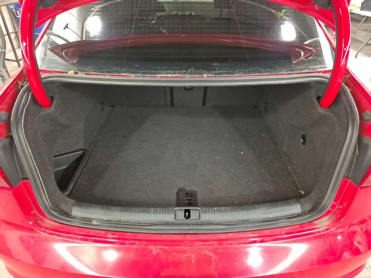 Audi A3 * 2.0T PREMIUM * ������� / �� ���������������� | Mobile.bg � ����������� 12