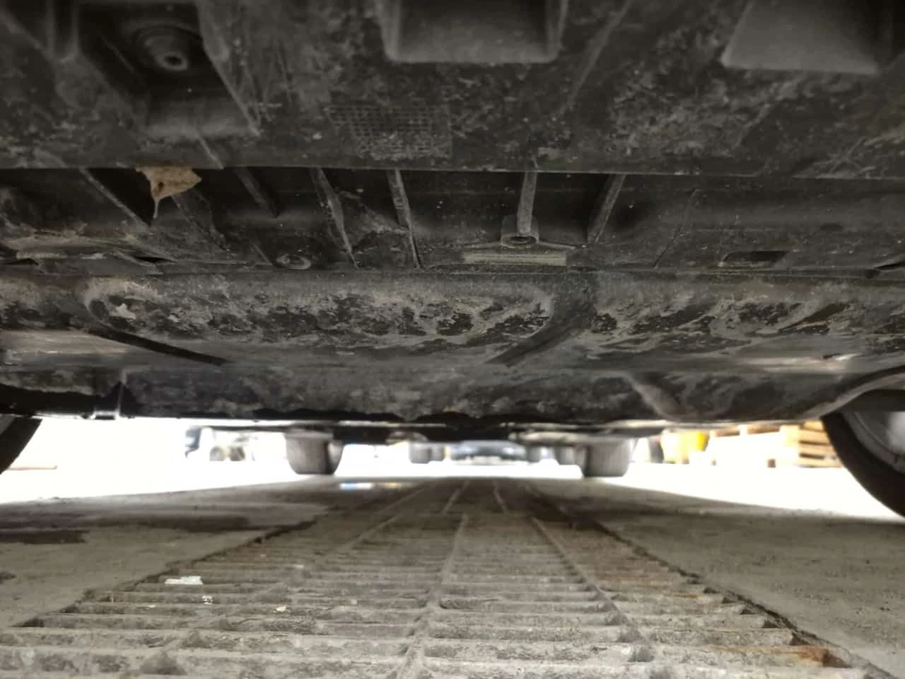 Audi A3 * 2.0T PREMIUM * ������� / �� ���������������� | Mobile.bg � ����������� 16