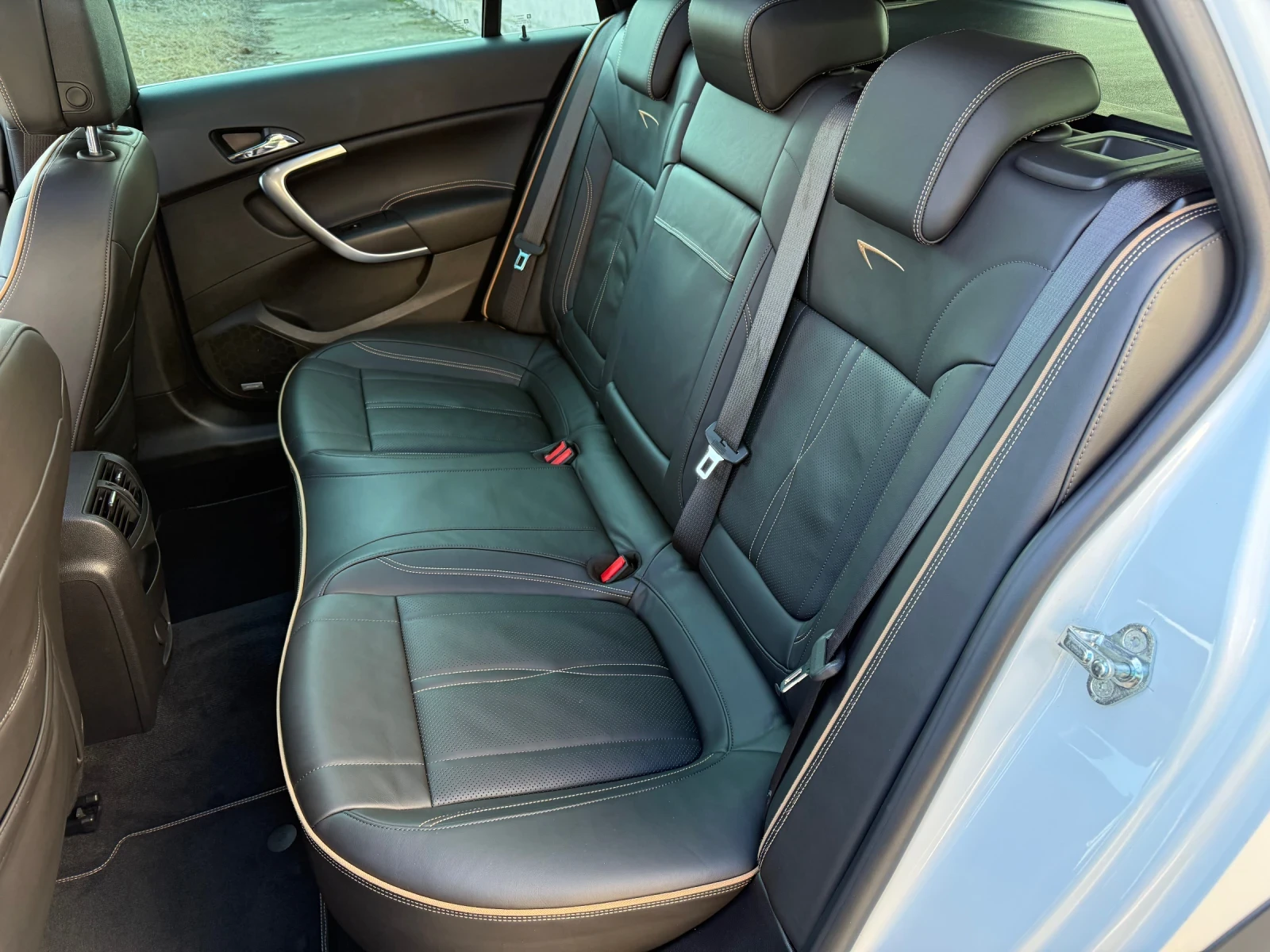 Opel Insignia 2.0i TURBO 4x4 CROSS COUNTRY | Mobile.bg � ����������� 11