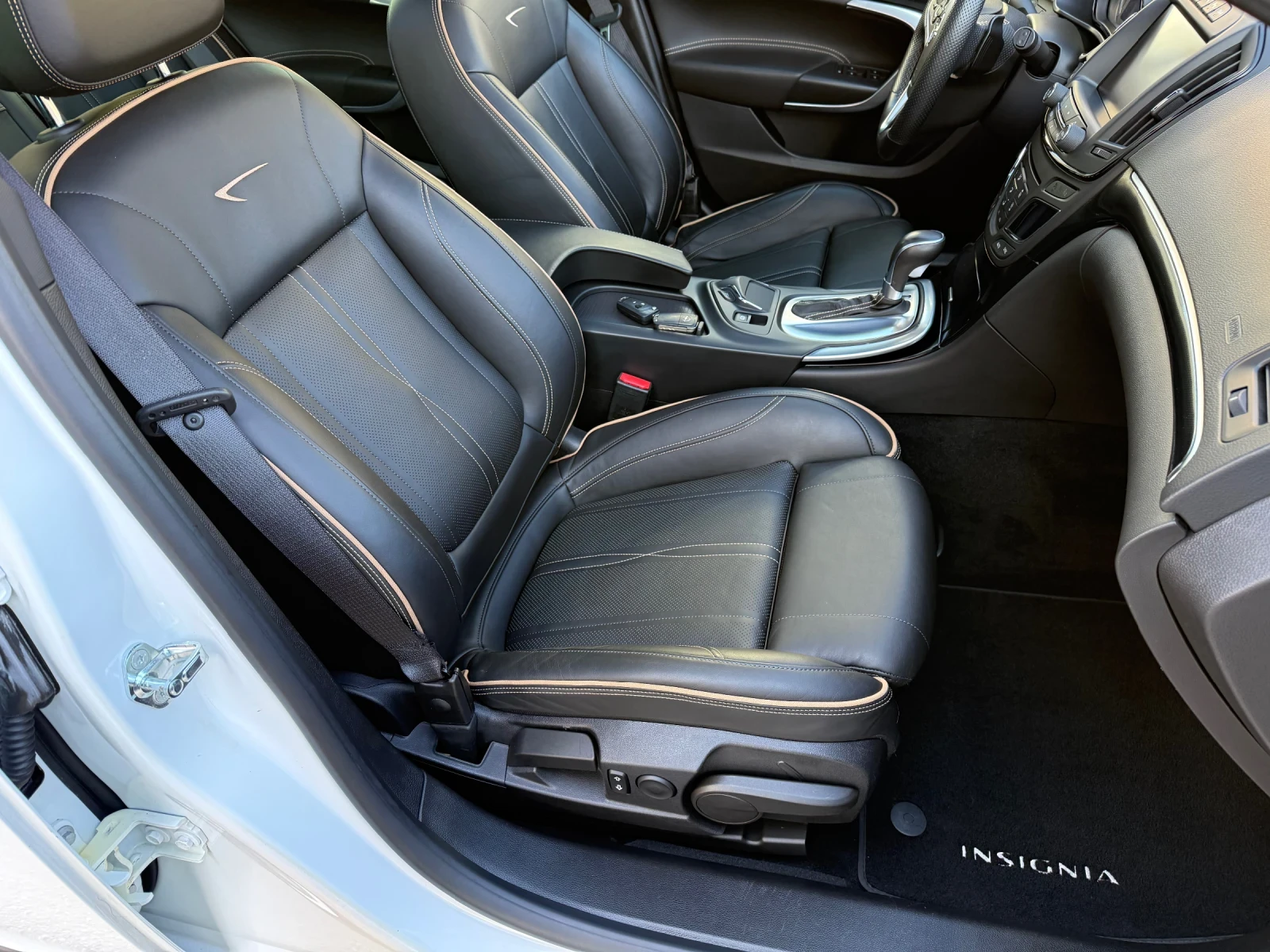 Opel Insignia 2.0i TURBO 4x4 CROSS COUNTRY | Mobile.bg � ����������� 10