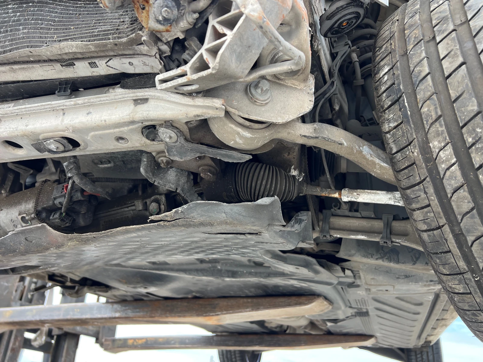 Mercedes-Benz C 220 2.2cdi-4 matic | Mobile.bg � ����������� 14