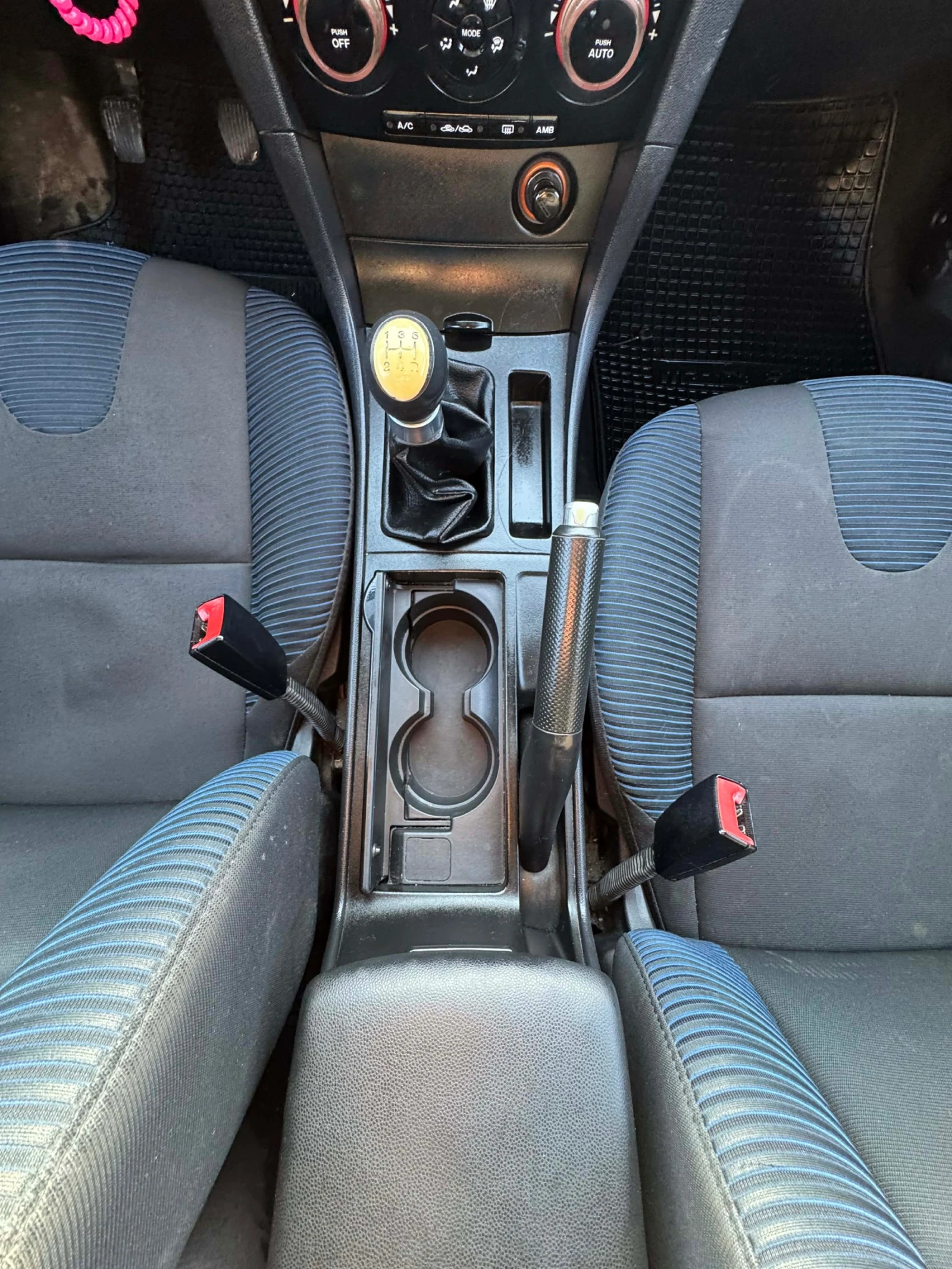 Mazda 3, снимка 6 - Автомобили и джипове - 53977006