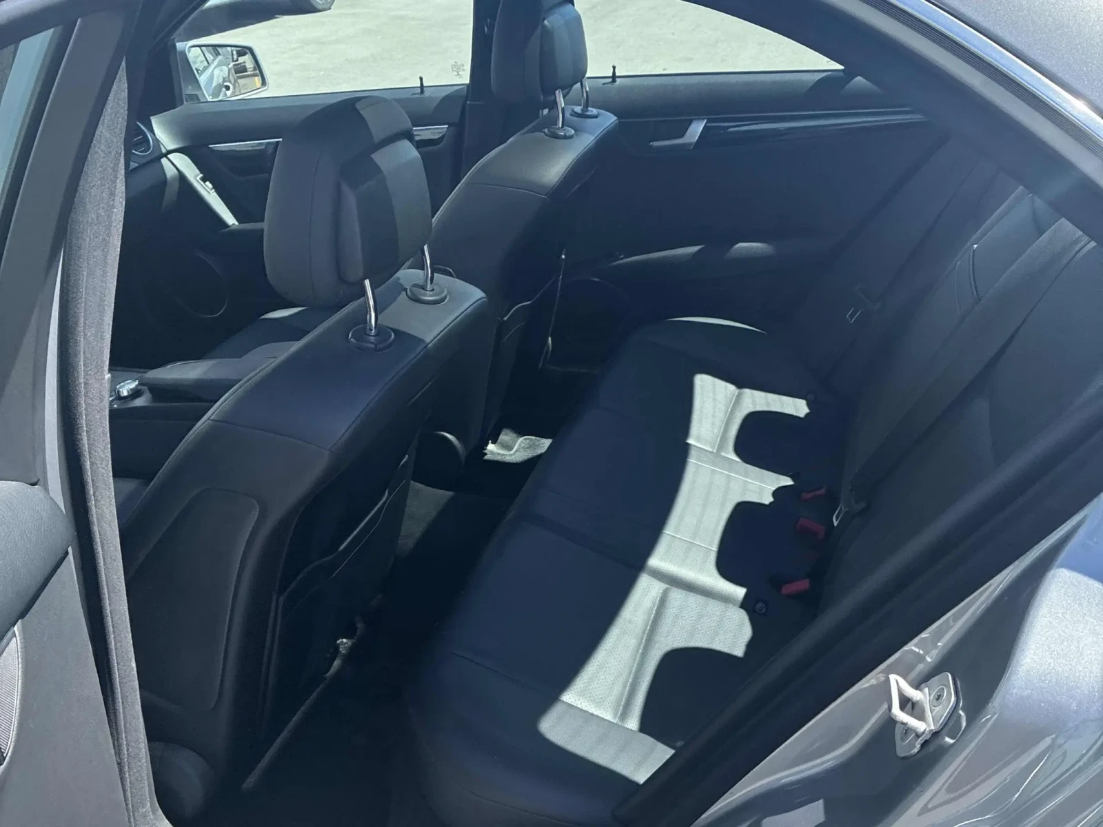 Mercedes-Benz C 300 Keyless * CARFAX * ���� ������ * ���� �� �� *  | Mobile.bg � ����������� 8