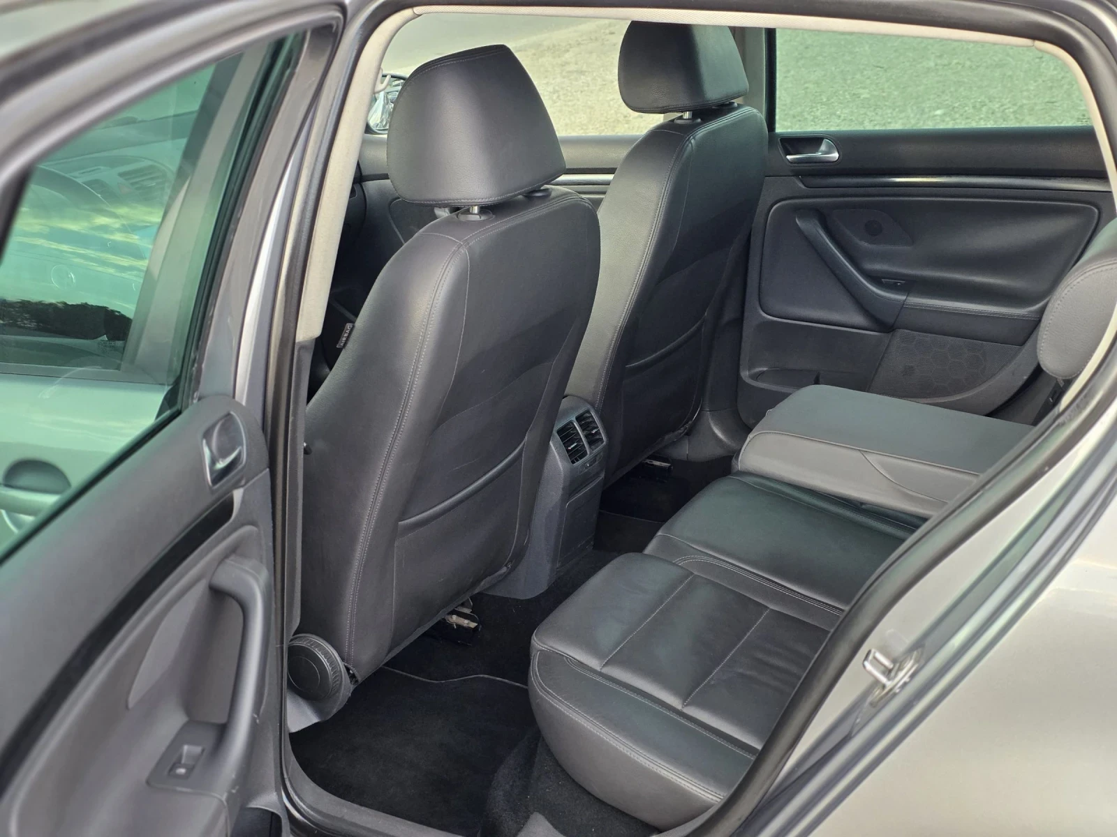 VW Golf 2.0tdi 140.k.c. * BMM* * GT* 144хл, снимка 10 - Автомобили и джипове - 54440650