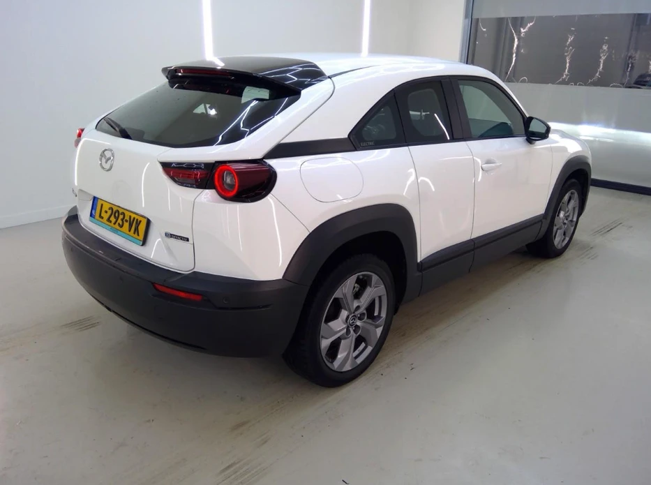 Mazda MX-30 Comfort, снимка 3 - Автомобили и джипове - 54457043