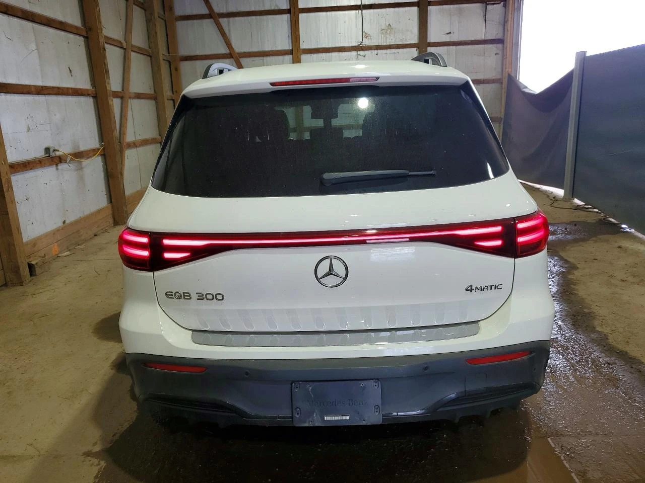 Mercedes-Benz EQB * 300* 4MATIC* , снимка 5 - Автомобили и джипове - 54879740