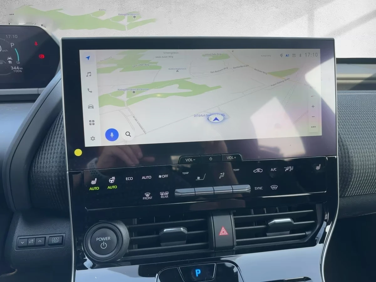 Toyota bZ4X TEAM D/204HP/71KWH/360/NAVI/298h | Mobile.bg � ����������� 12