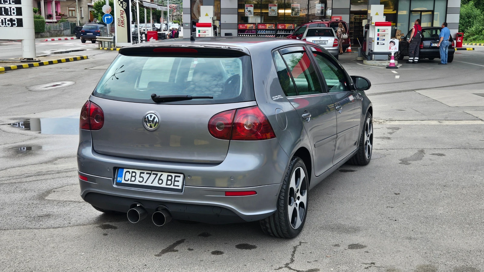 VW Golf 1.6 GT KLIMATIK/GOAL, снимка 6 - Автомобили и джипове - 55292286
