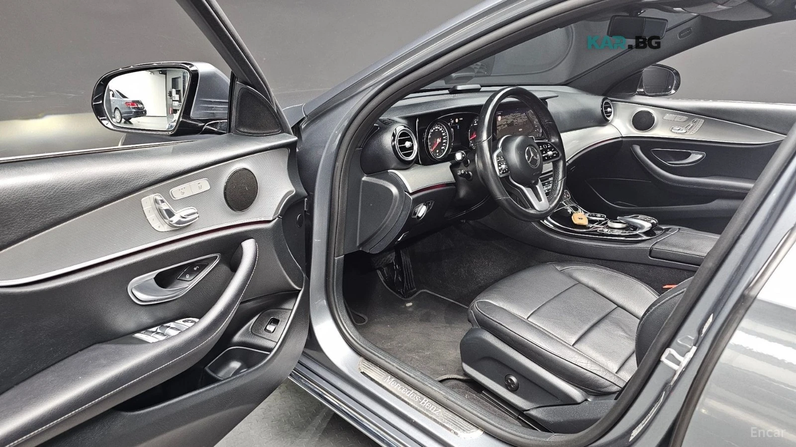Mercedes-Benz E 300 Avangarde* КОЖА* НАВИ* ПАНО* АВТОКРЕДИТ, снимка 10 - Автомобили и джипове - 55705238