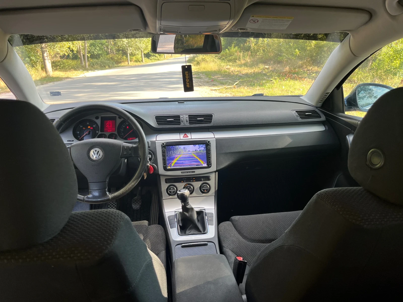 VW Passat, снимка 10 - Автомобили и джипове - 55743872