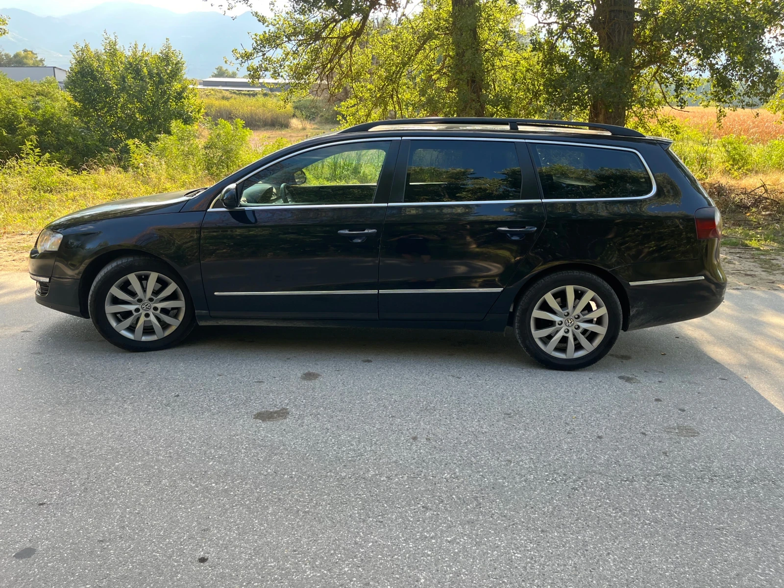 VW Passat, снимка 2 - Автомобили и джипове - 55743872