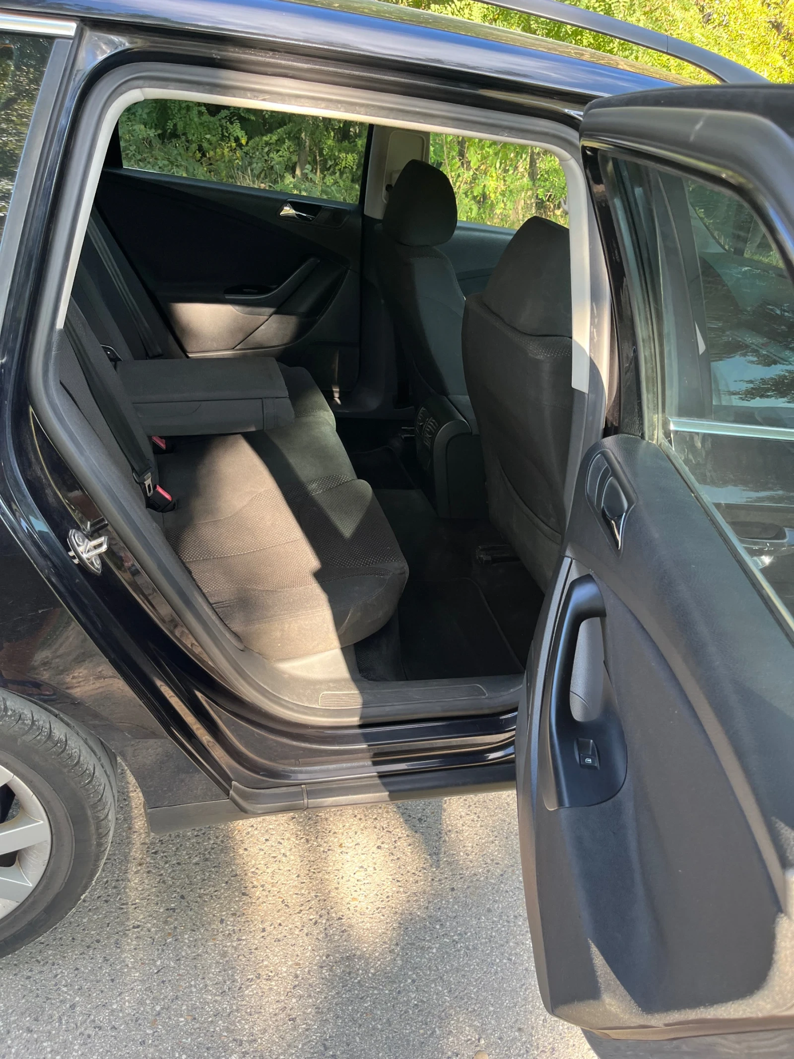 VW Passat, снимка 11 - Автомобили и джипове - 55743872