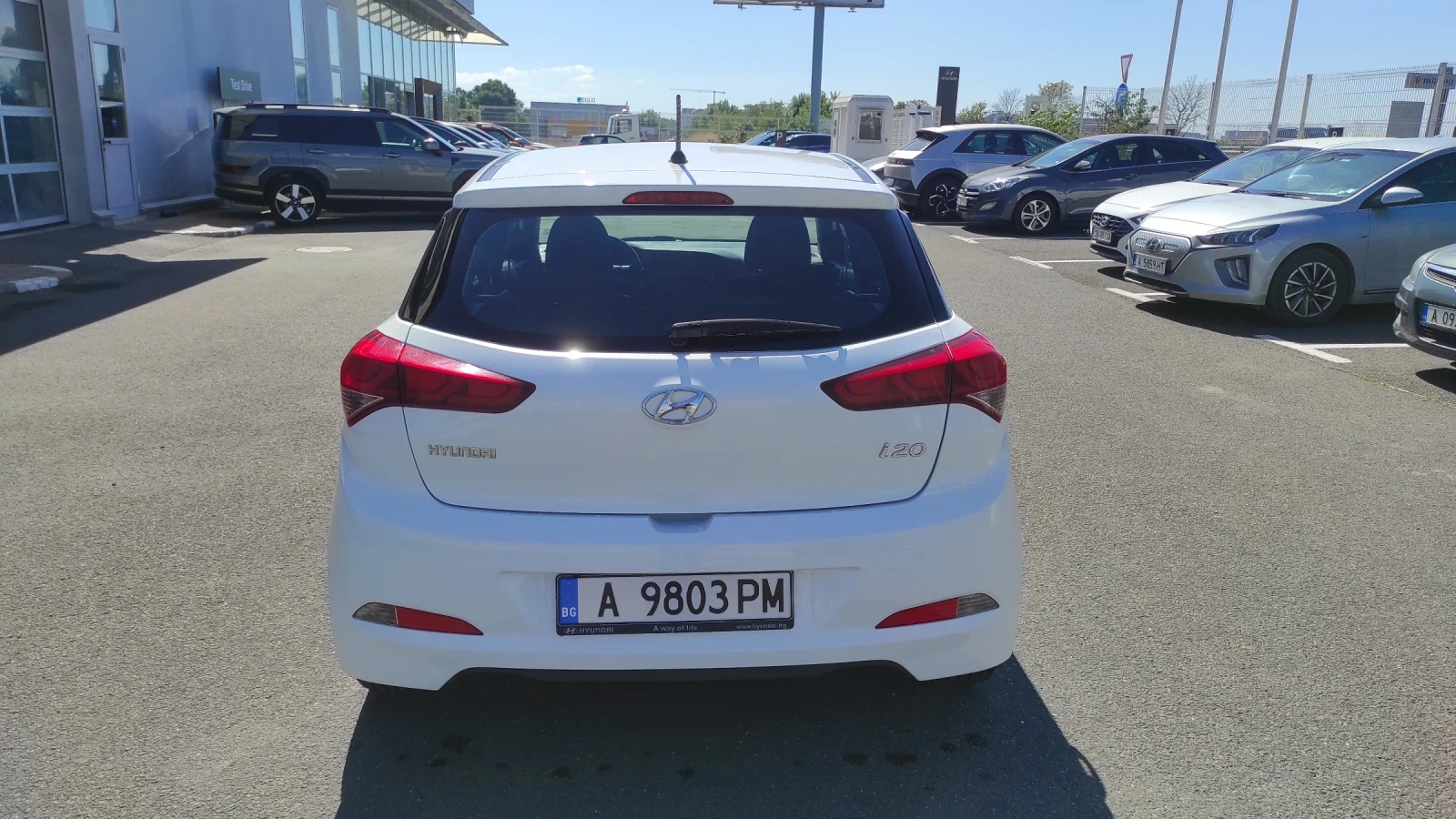 Hyundai I20, снимка 3 - Автомобили и джипове - 55897616