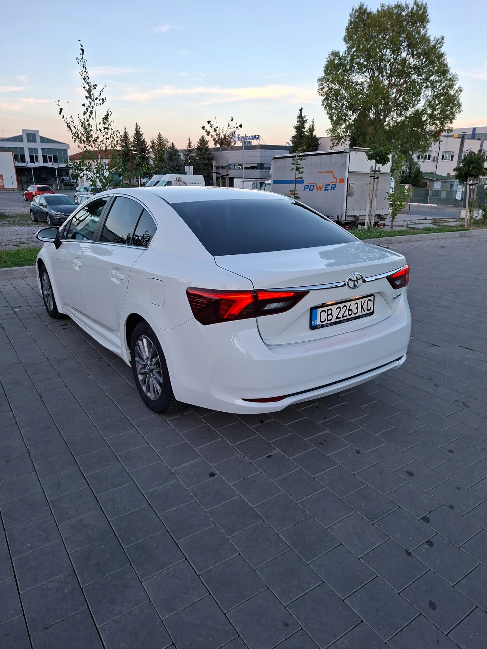 Toyota Avensis  , снимка 3 - Автомобили и джипове - 55957217
