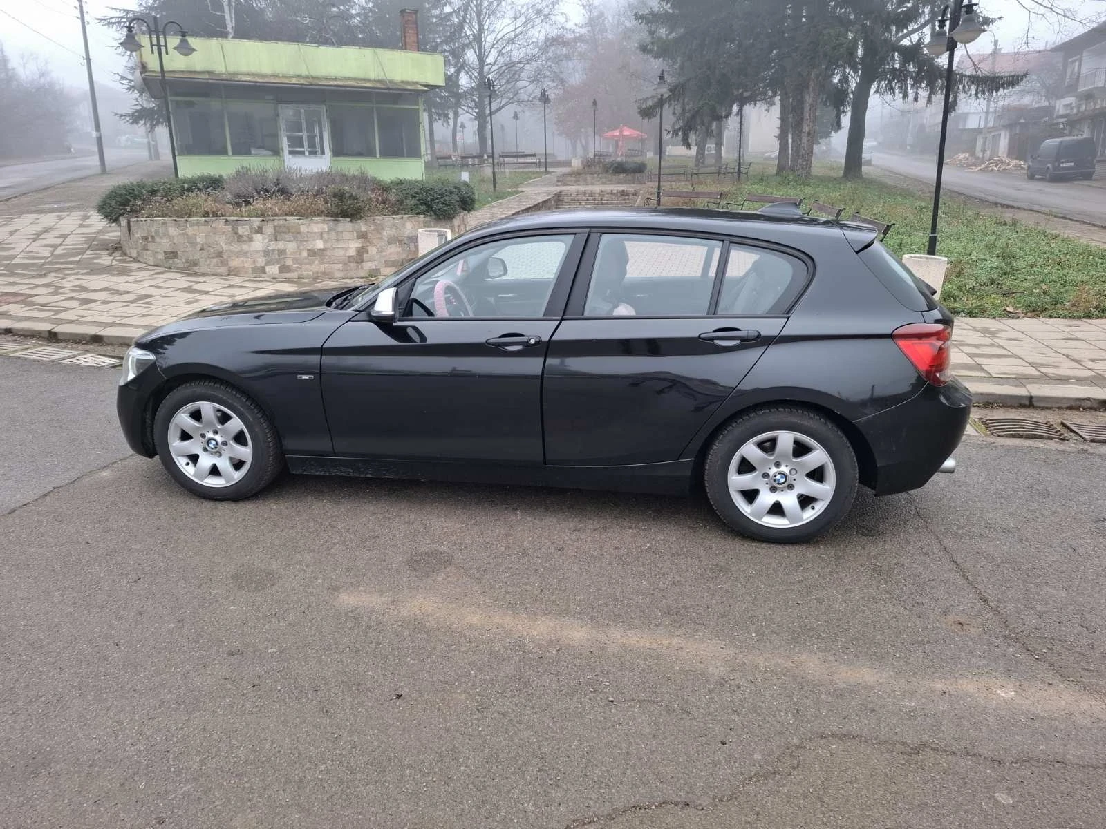 BMW 118, снимка 4 - Автомобили и джипове - 56008691
