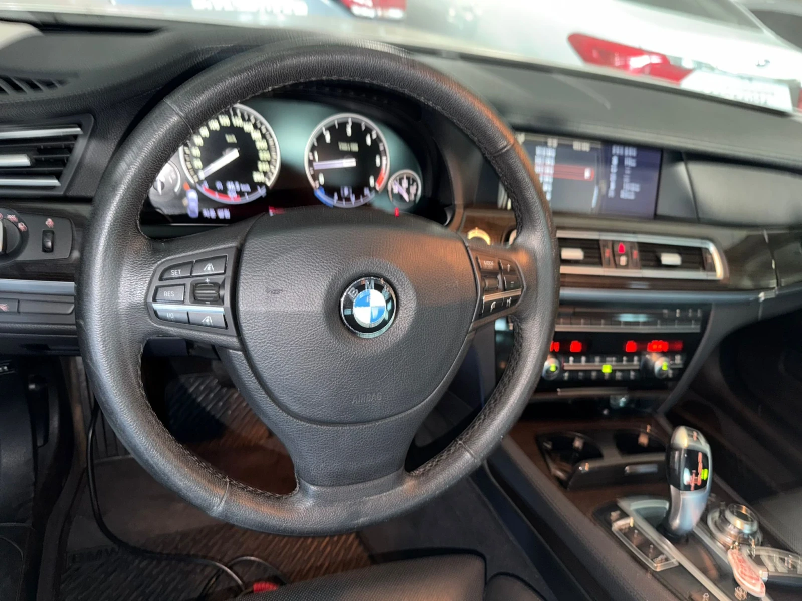 BMW 730 LD, снимка 11 - Автомобили и джипове - 56301305