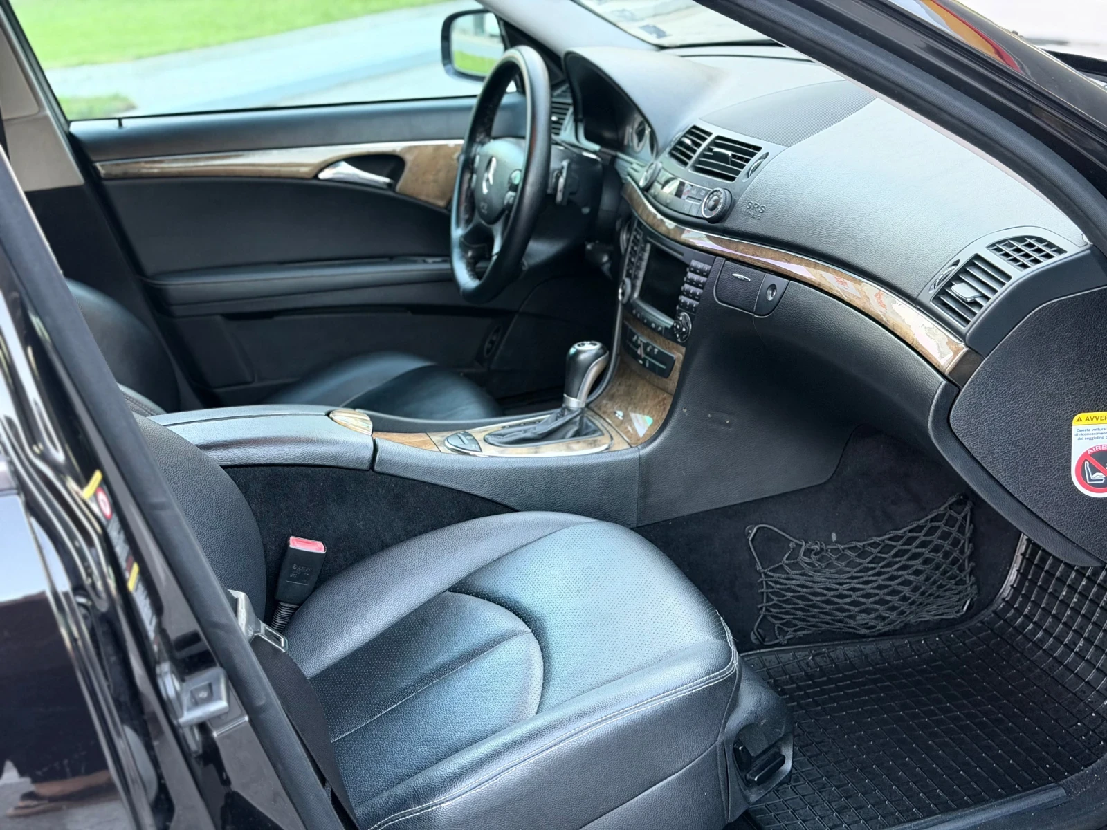 Mercedes-Benz E 320 CDI EVO , снимка 11 - Автомобили и джипове - 56658982