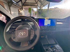 Toyota C-HR, снимка 8