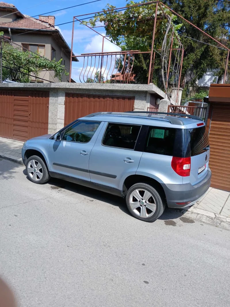 Skoda Yeti 1.2TSI automatic , снимка 3 - Автомобили и джипове - 47401257