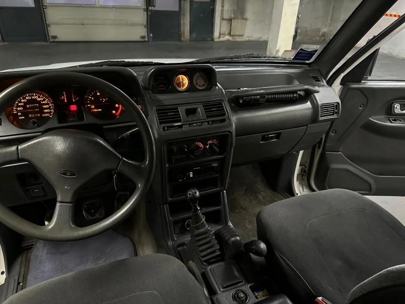 Mitsubishi Pajero Super Select Klima, снимка 8 - Автомобили и джипове - 47906954