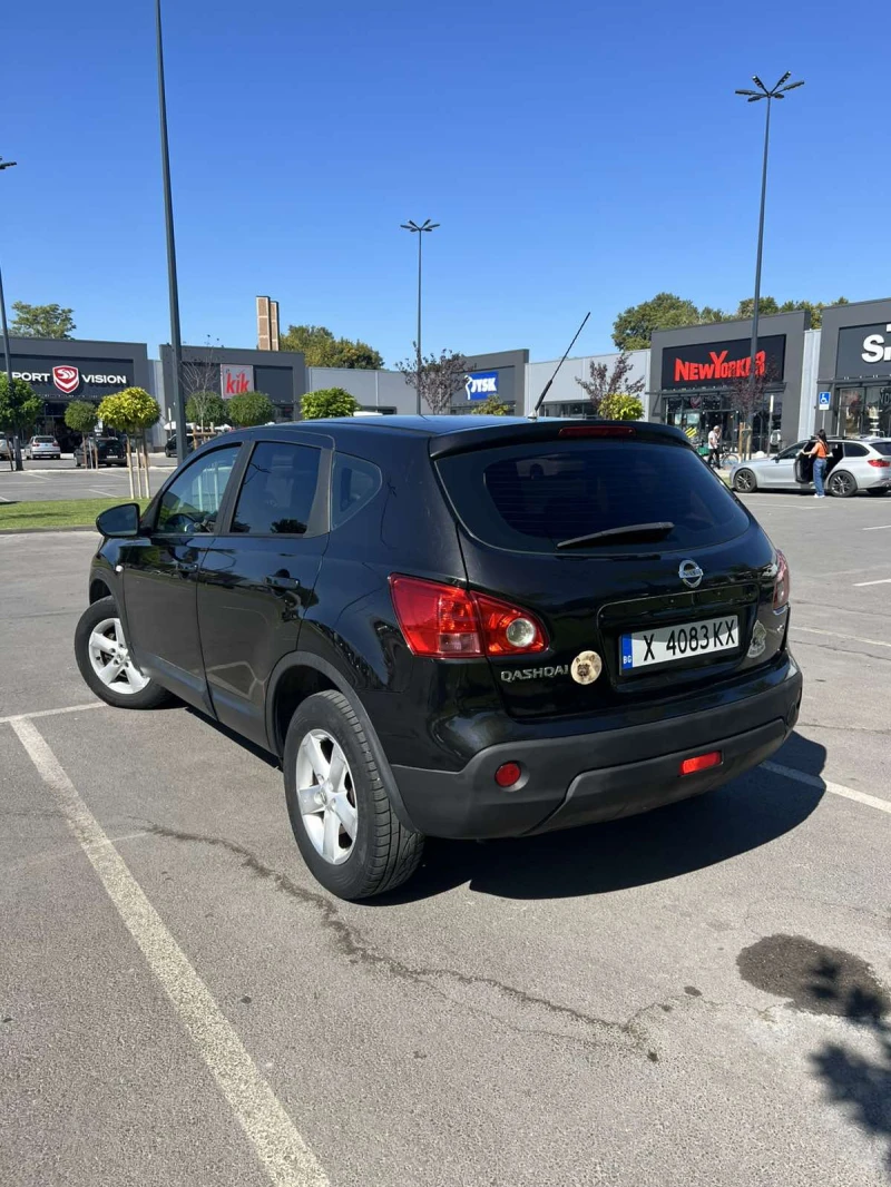 Nissan Qashqai 1.5 DCI, снимка 4 - Автомобили и джипове - 51989320