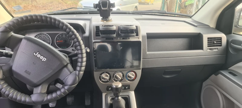 Jeep Compass, снимка 8 - Автомобили и джипове - 52789095