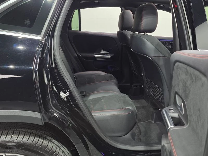 Mercedes-Benz GLA GLA250 4MATIC| 224к.с.| ВКЛ.ТЕХНОТЕСТ, снимка 10 - Автомобили и джипове - 55172378