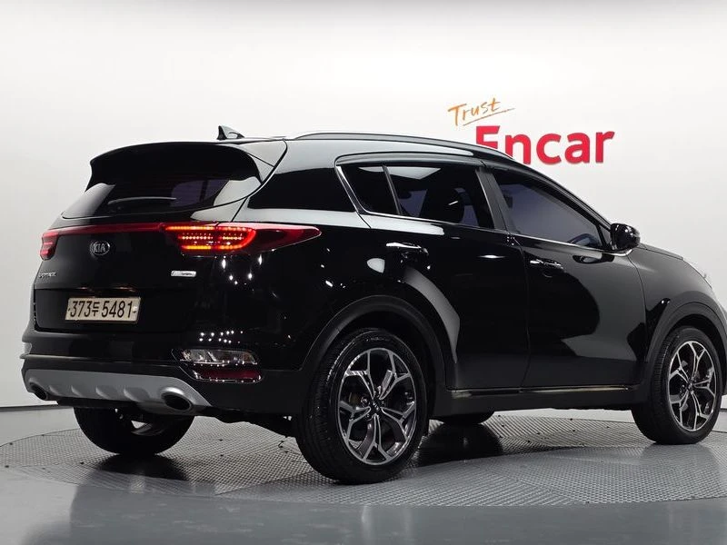 Kia Sportage Diesel 2.0 2WD| 184к.с., снимка 2 - Автомобили и джипове - 55950577