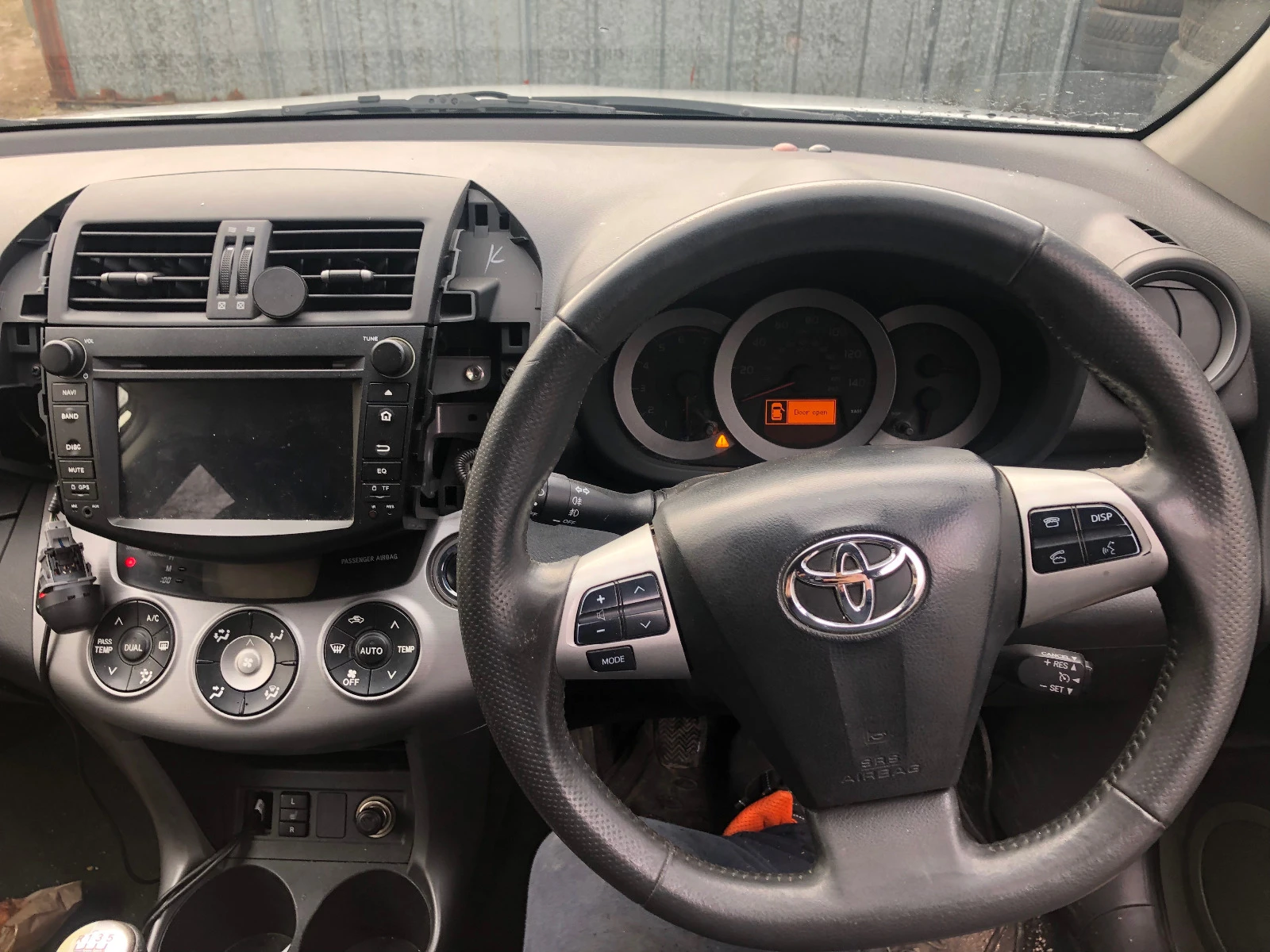 Toyota Rav4 2.2 D-CAT 177к.с 2008г  НАВИГАЦИЯ/КОЖА НА ЧАСТИ - изображение 6