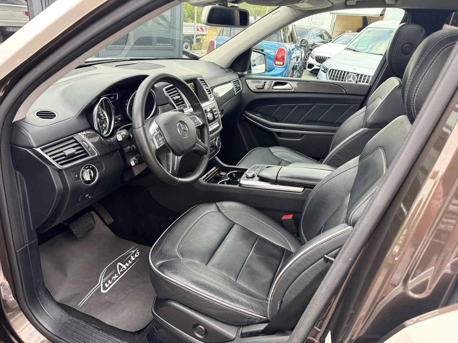 Mercedes-Benz GL 350 CDI#4MATIC#AMG#PANORAMA#DISTR#CAMERA#AIRMAT#7МЕСТА - изображение 8