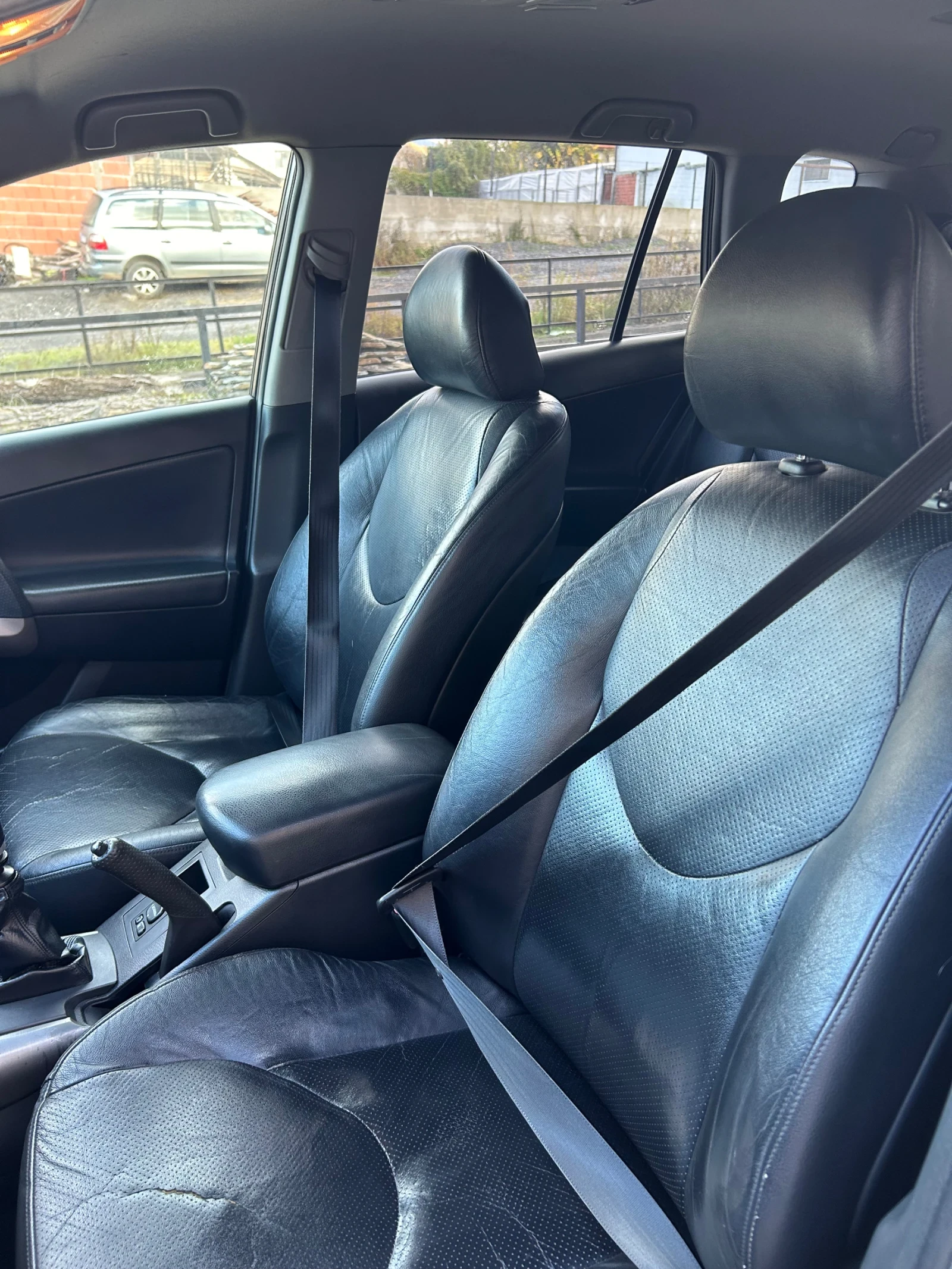 Toyota Rav4 | Mobile.bg   4