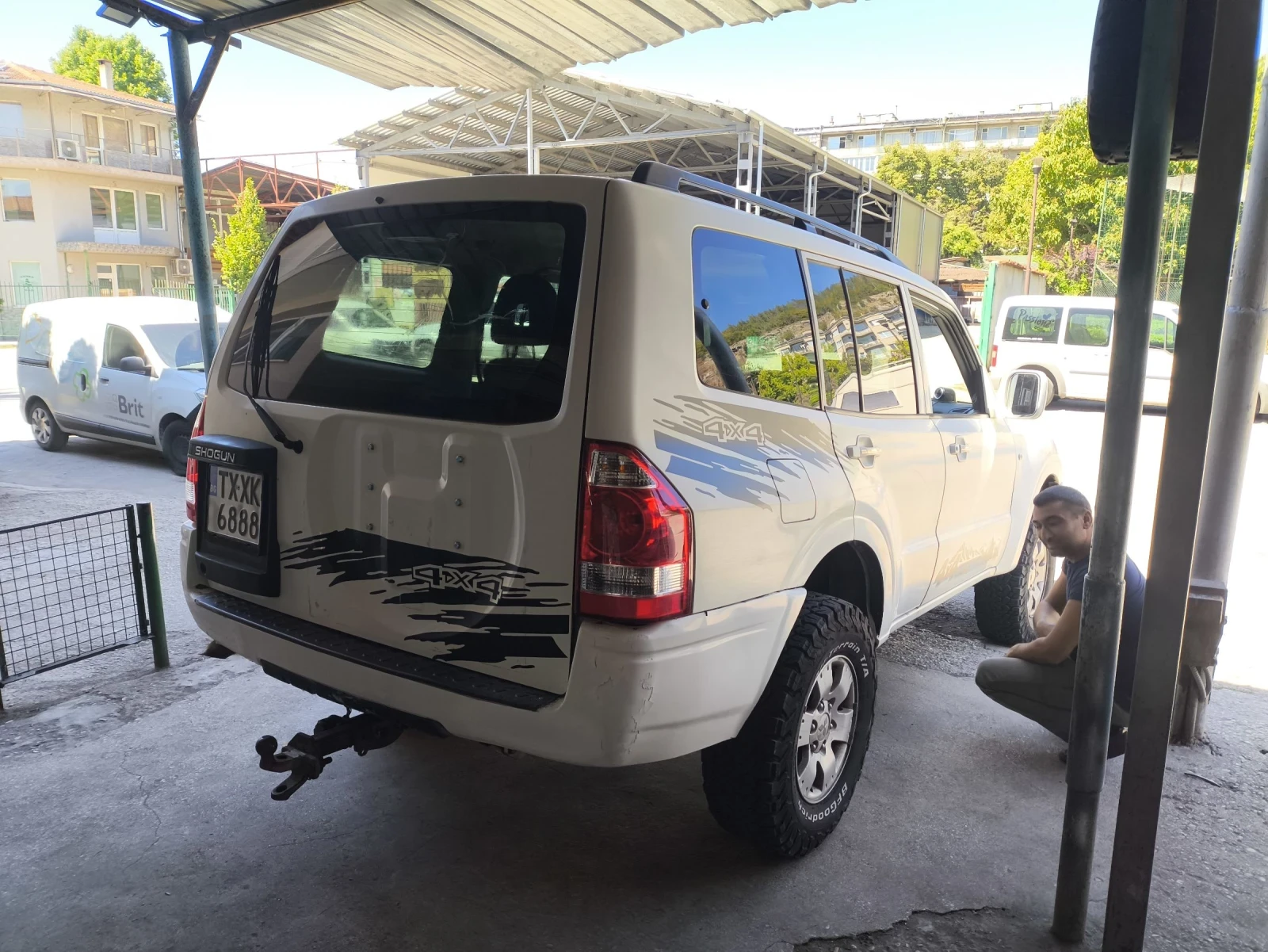 Mitsubishi Pajero 3.2 DID  - изображение 3