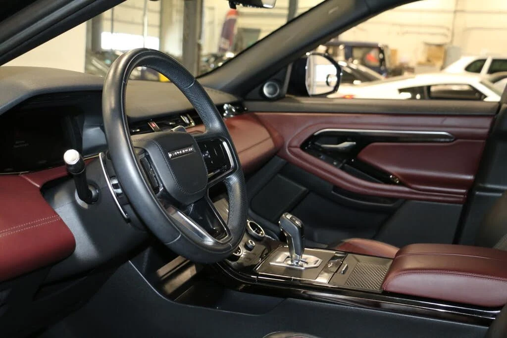 Land Rover Range Rover Evoque P300* R-Dynamic* HSE* АвтоКредит* (ЦЕНА ДО БГ) - изображение 6