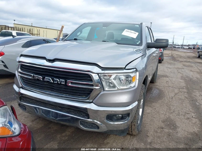 Dodge RAM 1500 Big Horn 4X4 6'4 Box, снимка 12 - Автомобили и джипове - 53808136