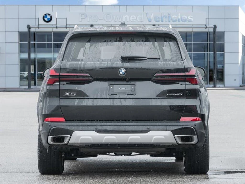 BMW X5 40i* Distronic* H&K* HUD* Пано, снимка 3 - Автомобили и джипове - 53863202