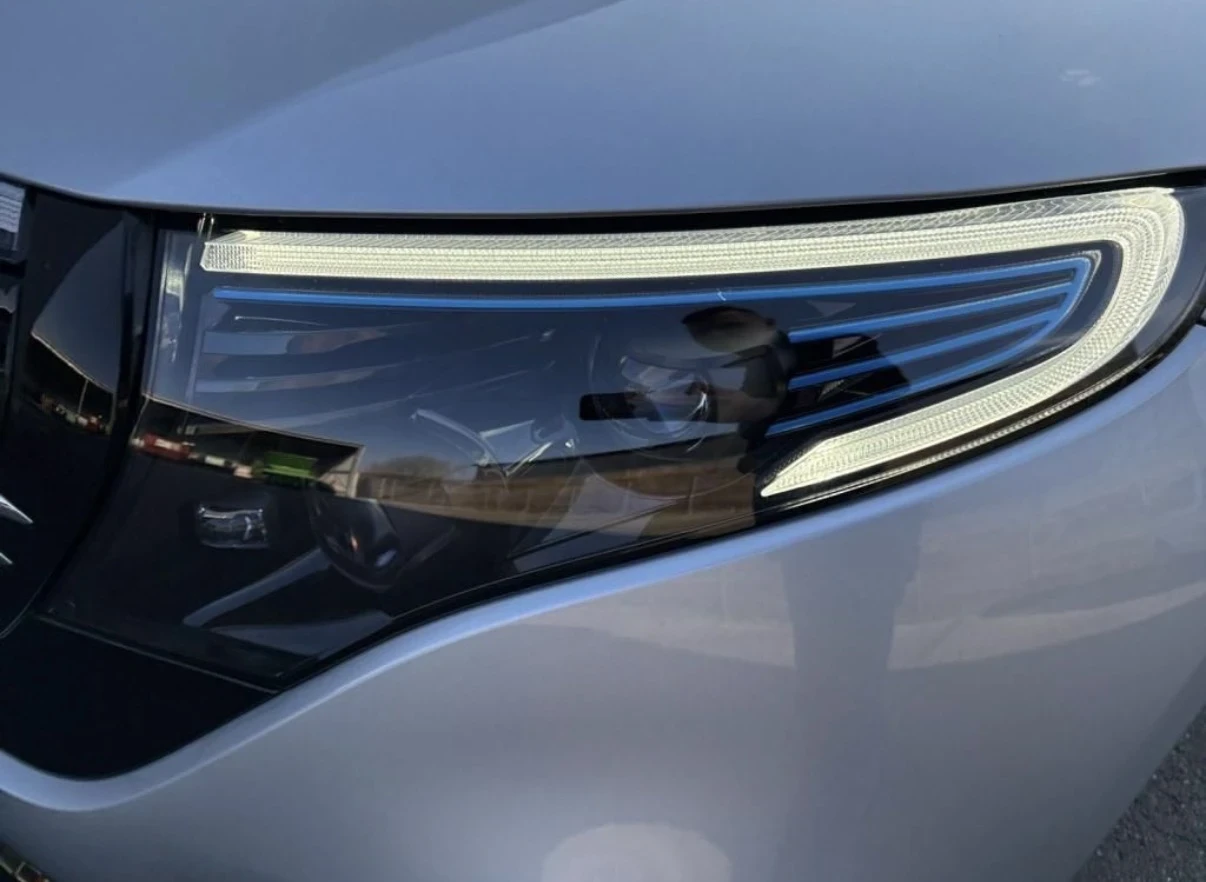 Mercedes-Benz EQC ГАРАНЦИЯ до 2031год* AMG* DISTRONIC* ПОДГРЕВ* 360*, снимка 13 - Автомобили и джипове - 54230270