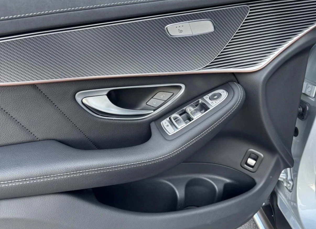 Mercedes-Benz EQC ГАРАНЦИЯ до 2031год* AMG* DISTRONIC* ПОДГРЕВ* 360*, снимка 6 - Автомобили и джипове - 54230270