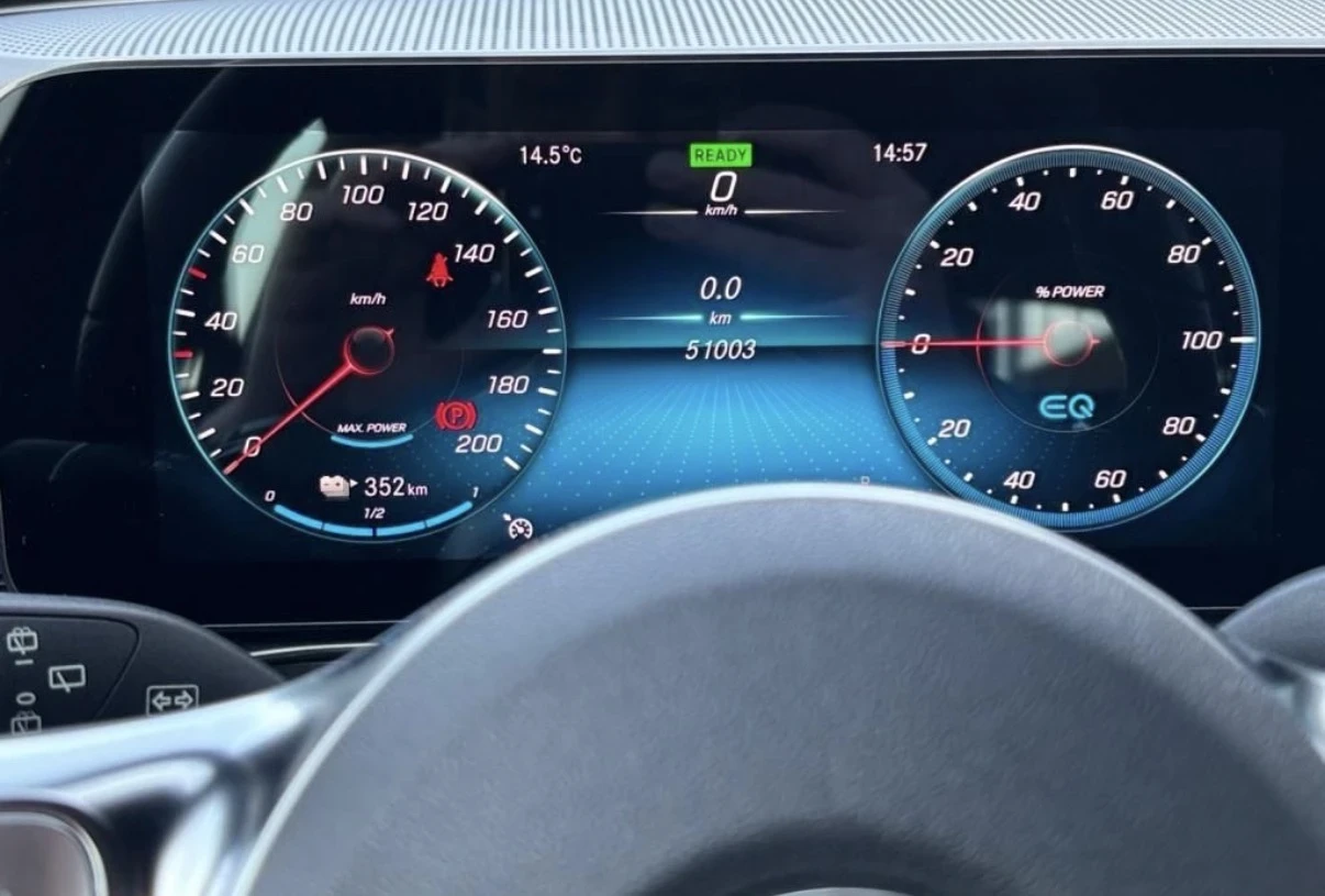 Mercedes-Benz EQC ГАРАНЦИЯ до 2031год* AMG* DISTRONIC* ПОДГРЕВ* 360*, снимка 7 - Автомобили и джипове - 54230270