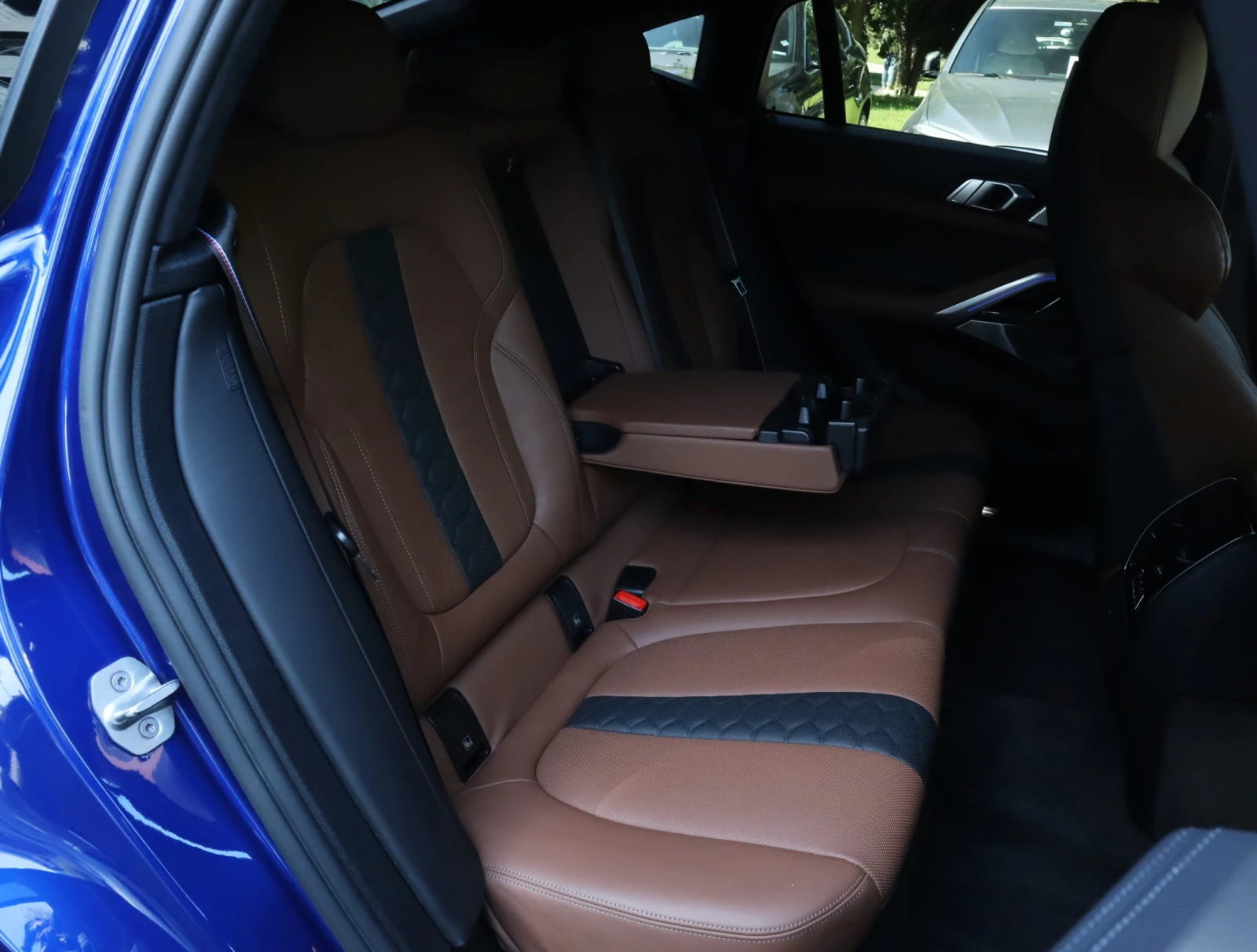 BMW X6 M Competition/Bowers & Wilkins/Carbon/���������/�� | Mobile.bg � ����������� 9
