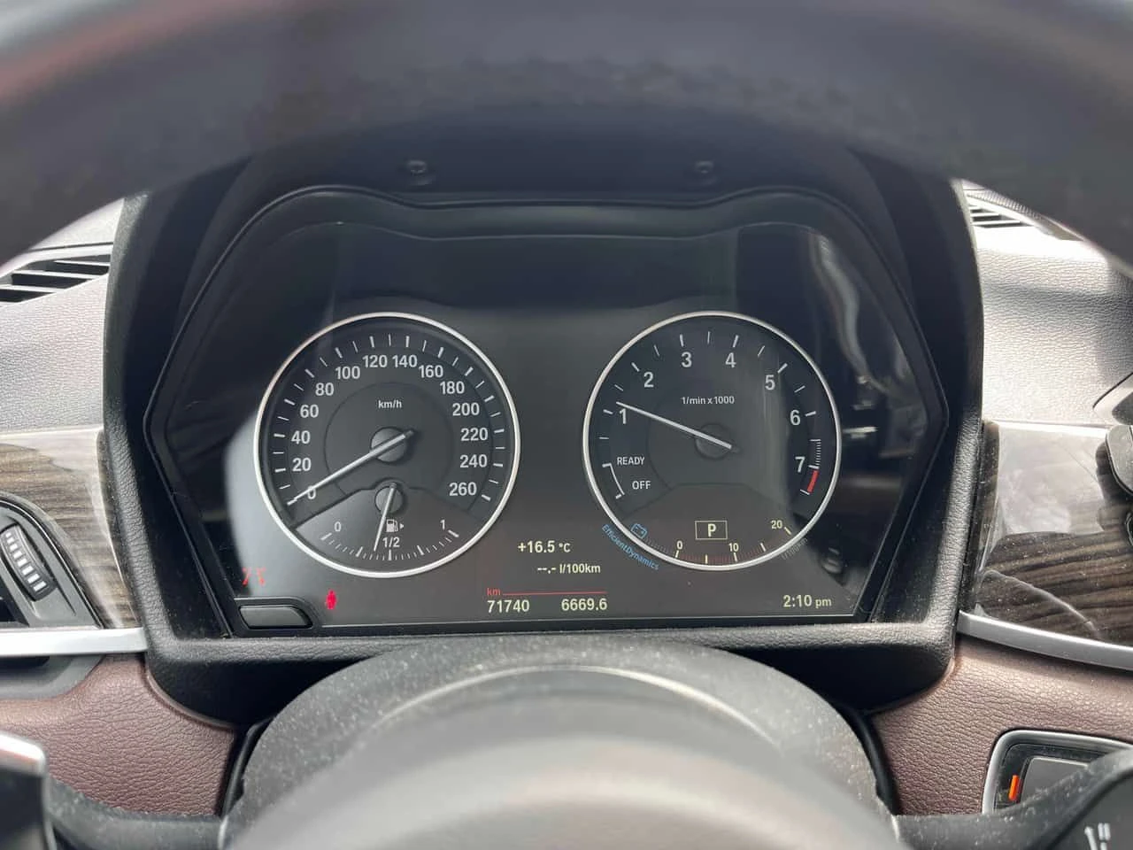 BMW X1 | M ПАКЕТ | HUD | CARFAX | ПОДГРЕВ | + ГУМИ ДЖАНТИ, снимка 8 - Автомобили и джипове - 54652737