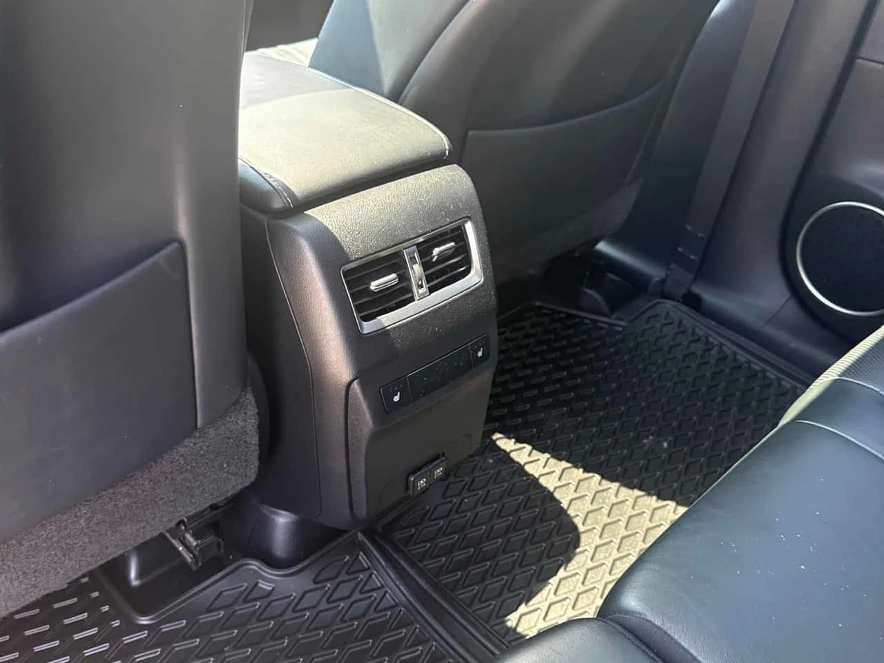 Lexus RX 350 CARFAX | Mobile.bg � ����������� 11