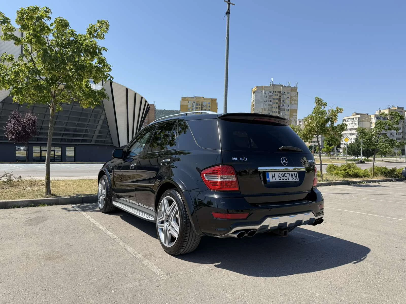 Mercedes-Benz ML 63 AMG, снимка 2 - Автомобили и джипове - 55085766