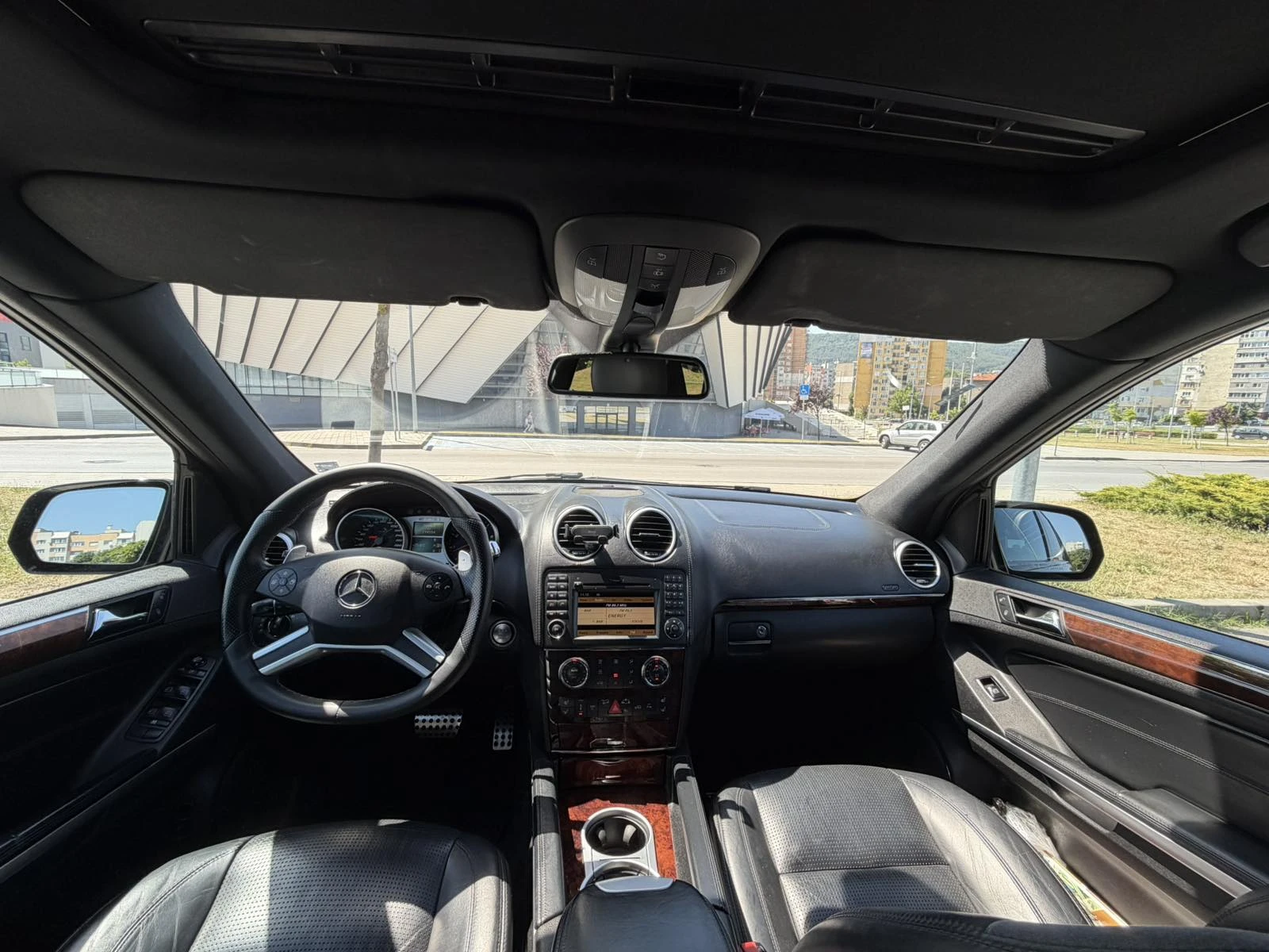 Mercedes-Benz ML 63 AMG, снимка 6 - Автомобили и джипове - 55085766