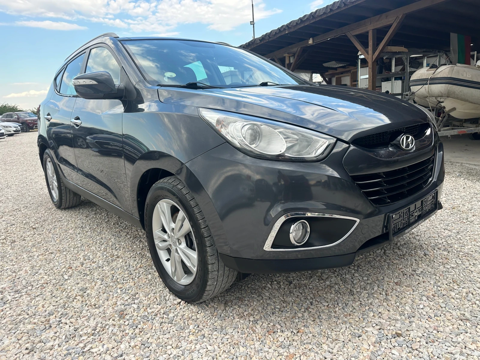 Hyundai IX35 2.0 crdi, снимка 8 - Автомобили и джипове - 55136643