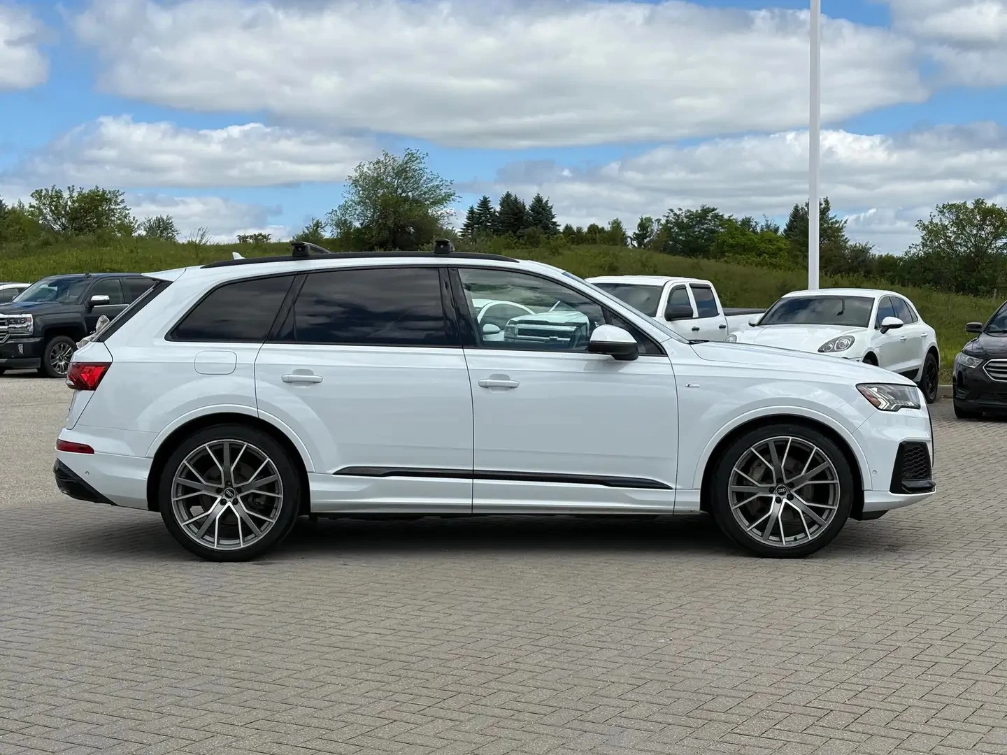 Audi Q7 TECHNIK S LINE ЦЕНА ДО БЪЛГАРИЯ АВТОКРЕДИТ, снимка 8 - Автомобили и джипове - 55878669