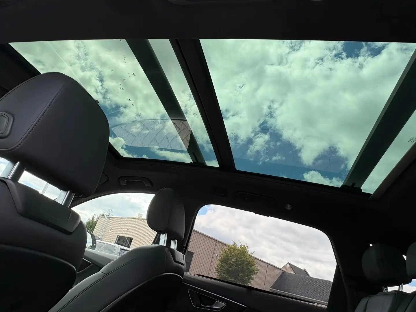 Audi Q7 TECHNIK S LINE ЦЕНА ДО БЪЛГАРИЯ АВТОКРЕДИТ, снимка 15 - Автомобили и джипове - 55878669