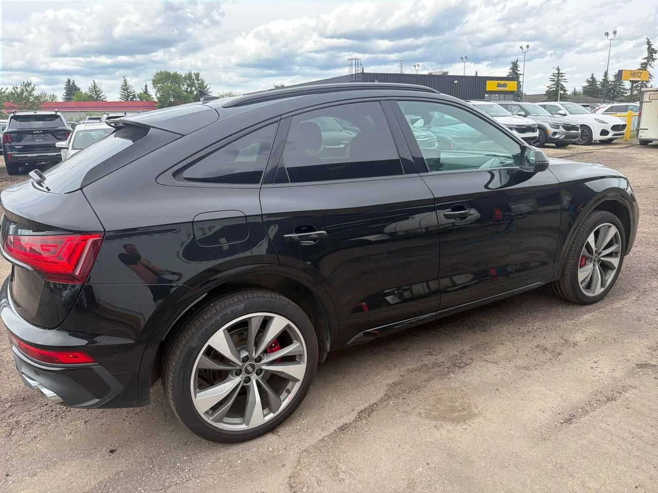 Audi SQ5 * Technik * CARFAX * ОПЦИЯ ЗА ФИНАНСИРАНЕ, снимка 3 - Автомобили и джипове - 56223910