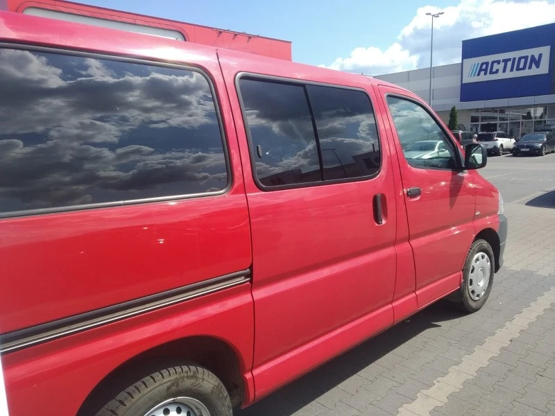 Toyota Hiace, снимка 5 - Бусове и автобуси - 47436448