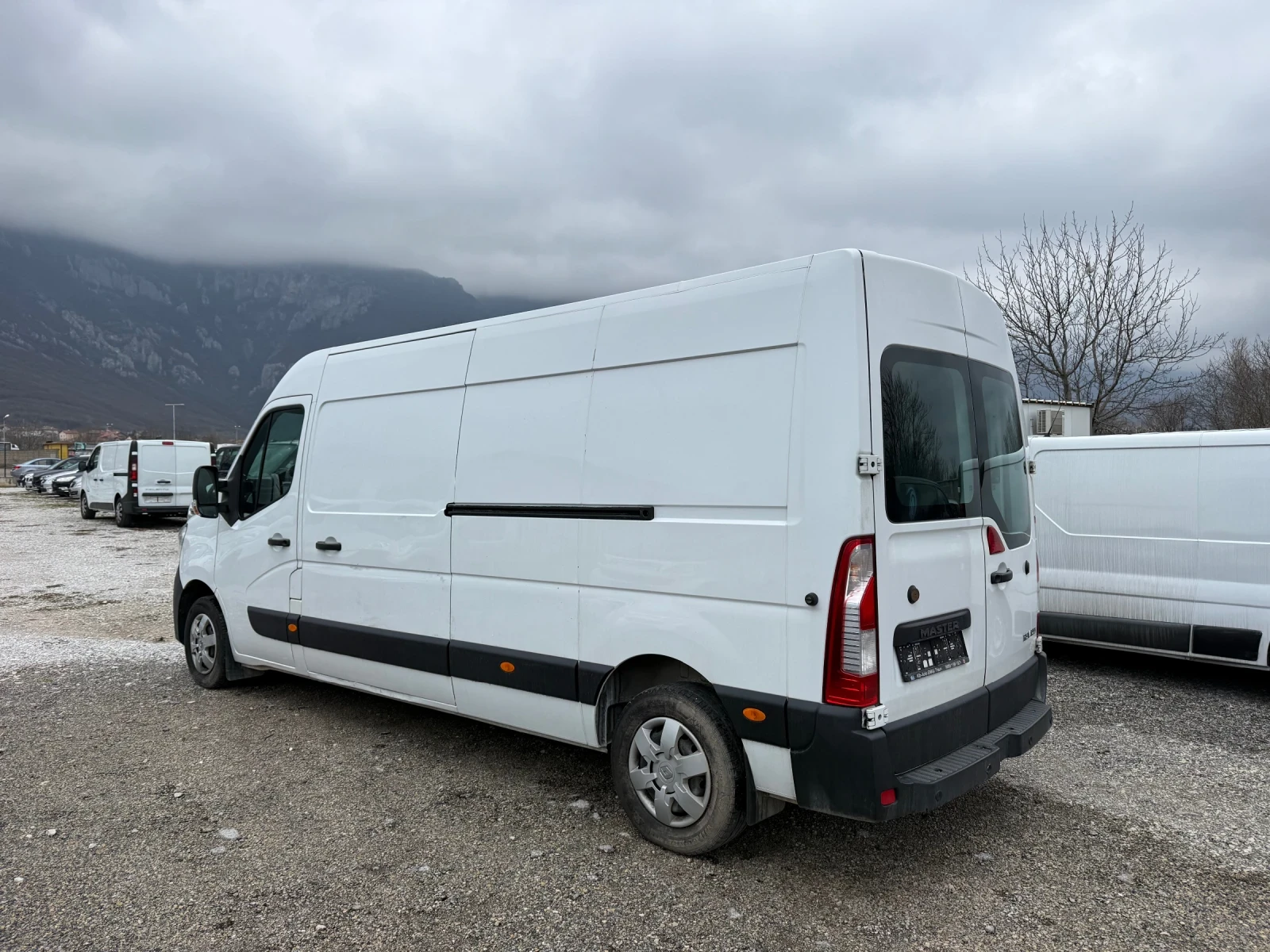 Renault Master 2.3DCI 180ps , снимка 5 - Бусове и автобуси - 53543279